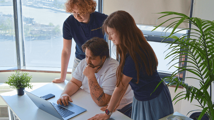 main_page.info_block.image_alt